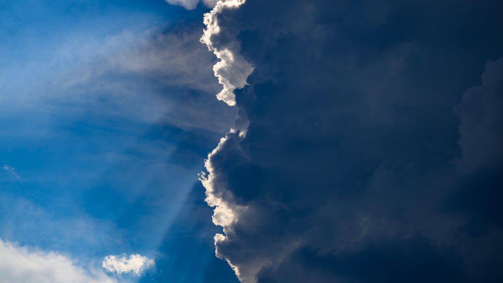 Sunday in South Florida is cloudy after a rain-soaked Saturday — CBS Miami, Crystal Sports news