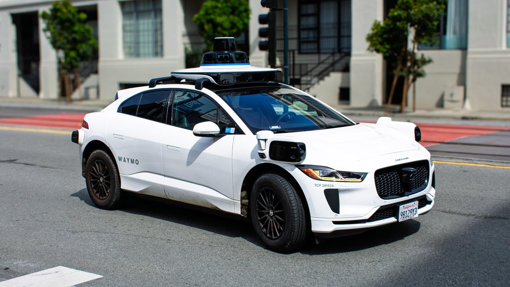 St. Paul City Council president wants robotaxi rules in place before big tech arrives — WCCO / CBS Minnesota, Crystal Technology news