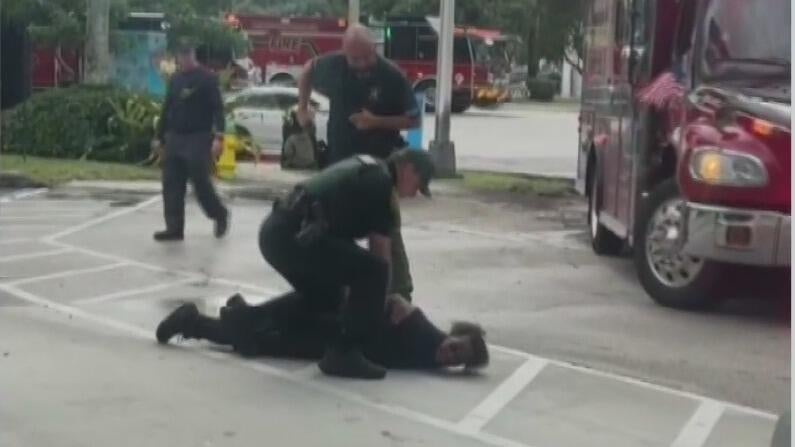 Woman accused of carjacking after stolen vehicle crash in Broward — CBS Miami, Crystal Community news