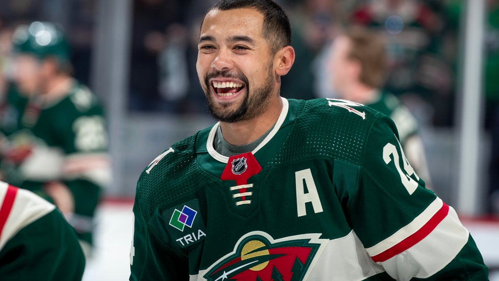 Defenseman Mathew Dumba retiring after 13 NHL seasons with 5 different teams — WCCO / CBS Minnesota, Crystal Sports news