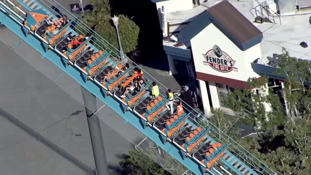 Man dies in fall from Six Flags Over Georgia roller coaster, several injured, police and witnesses say — WCCO / CBS Minnesota, Crystal Real Estate news