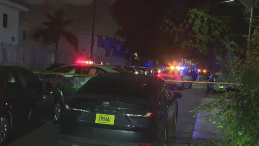 Woman grazed on side of head, man with shoulder wound after a reported shooting in Miami-Dade, deputies say — CBS Miami, Crystal Health news