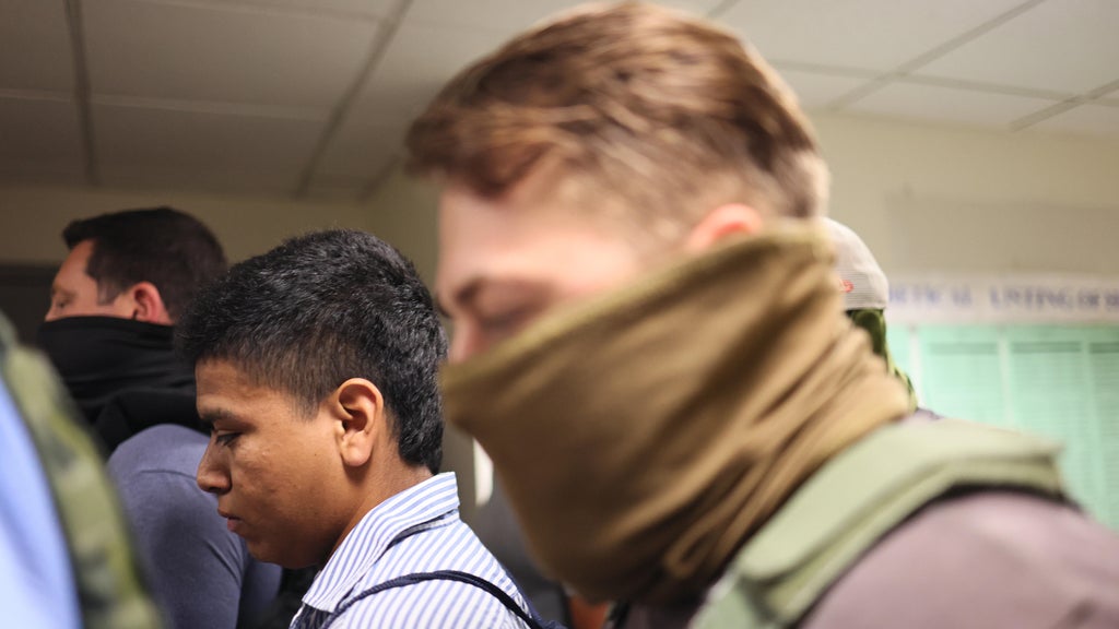 DOJ sues St. Paul and Portland, Oregon, over mask and ID requirements for federal officers — WCCO / CBS Minnesota, Crystal Government news