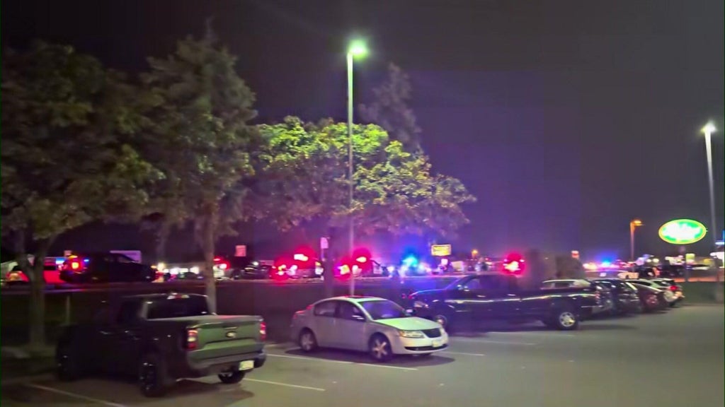 Police respond to Osseo High School after several fights break out at end of football game — WCCO / CBS Minnesota, Crystal Schools news