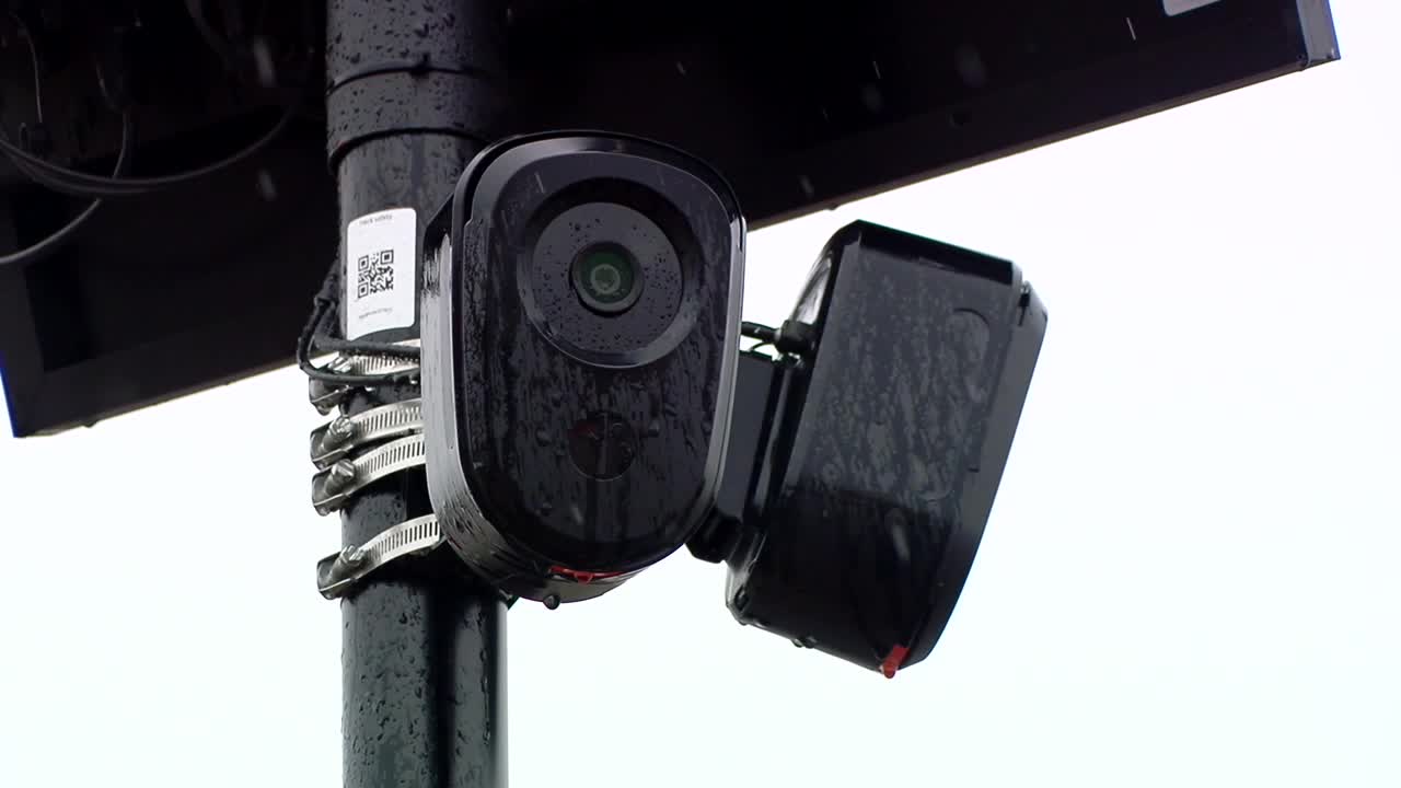 Some Plymouth Flock cameras still standing after vote to remove them; city says they’re not functioning — KSTP 5