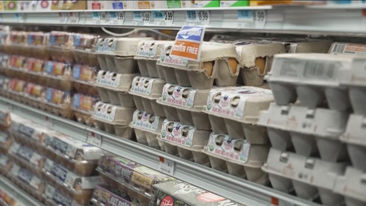 Bad vibes or big warning? The disconnect between consumer sentiment and actual spending keeps growing — KARE 11 Local, Crystal Community news