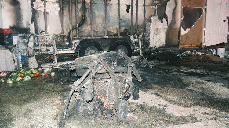 'I'm going back' | East Sixth Street food truck owner recovering after generator explosion burns trailer — KVUE (Austin), Crystal Dining news