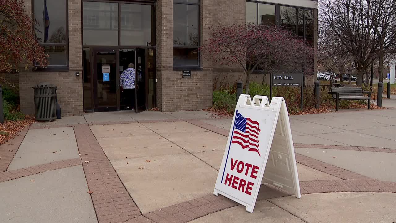 Residents of Edina participating in early voting