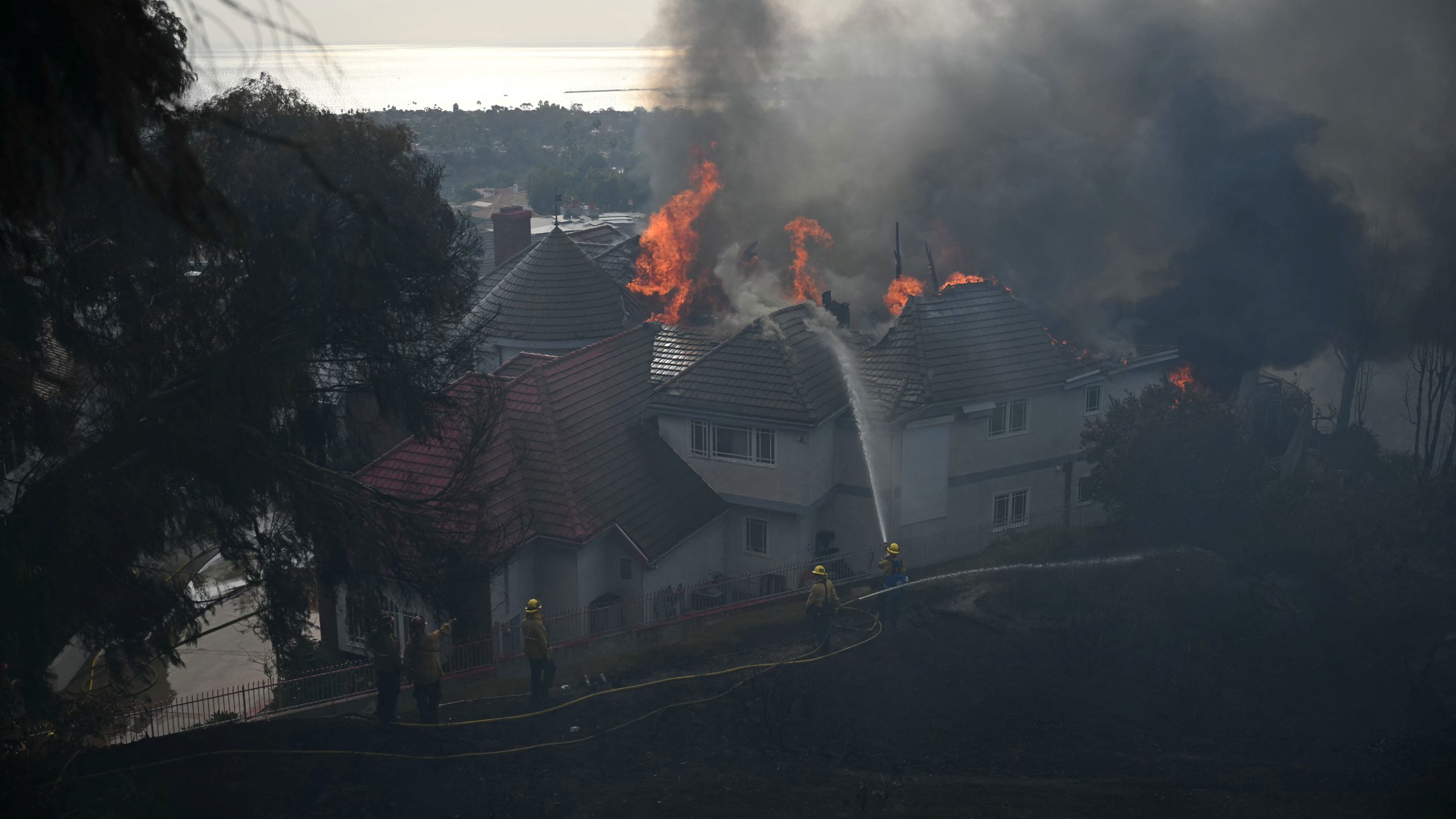 Norte Fire in California threatens homes, forces evacuations — FOX 9, Crystal Community news