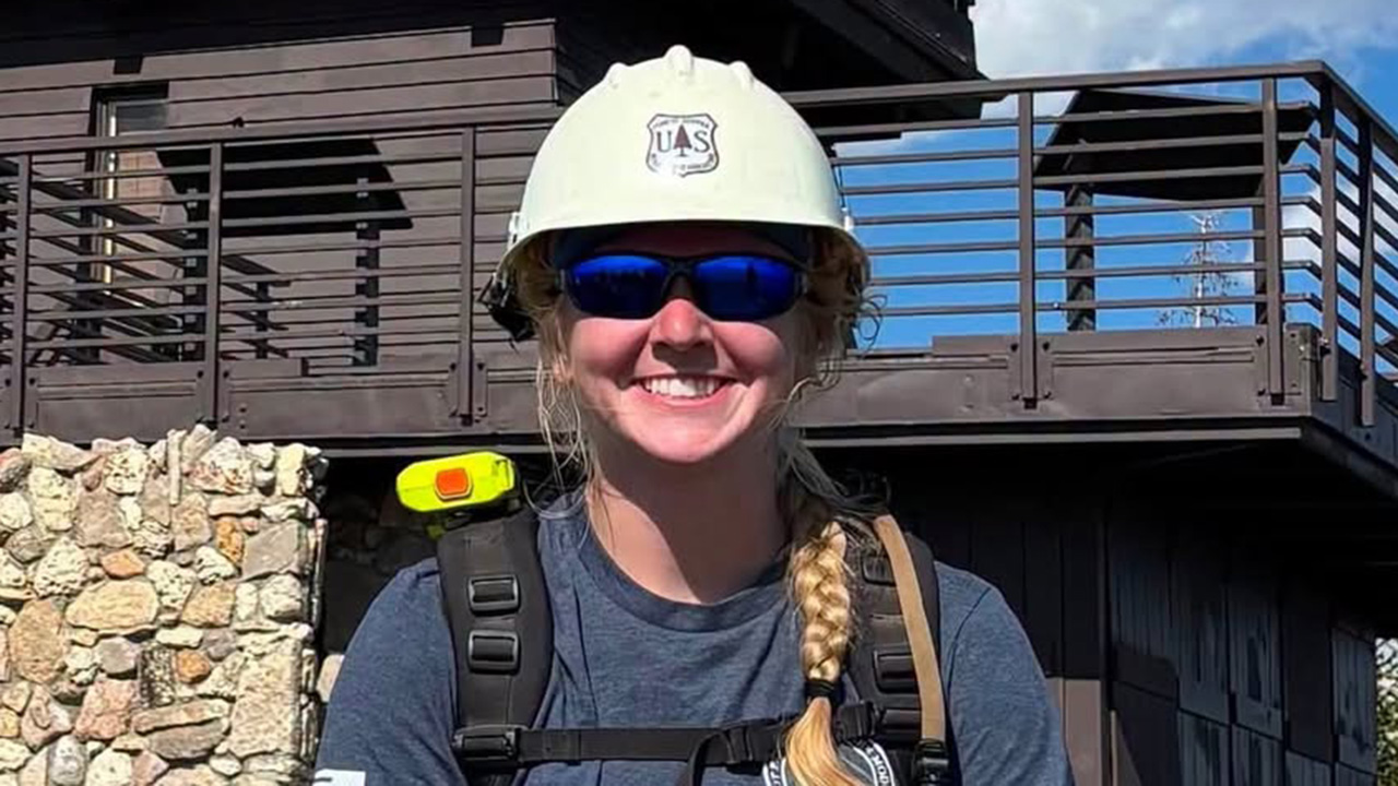 Firefighter, 24, died after being struck by a tree battling La. wildfire — FOX 9, Crystal Community news