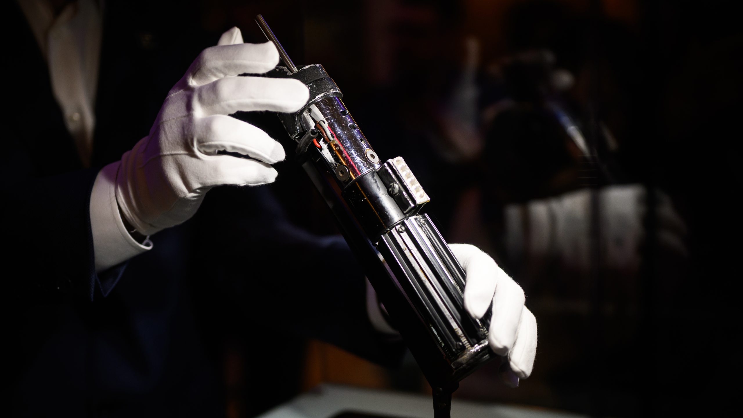 Darth Vader's 'Empire Strikes Back' lightsaber goes up for auction — FOX 9, Crystal Community news
